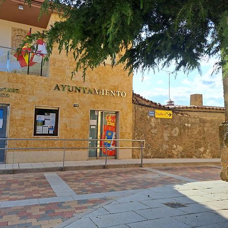 Vinarius, Posada Rural Castellanos de Villiquera Экстерьер фото