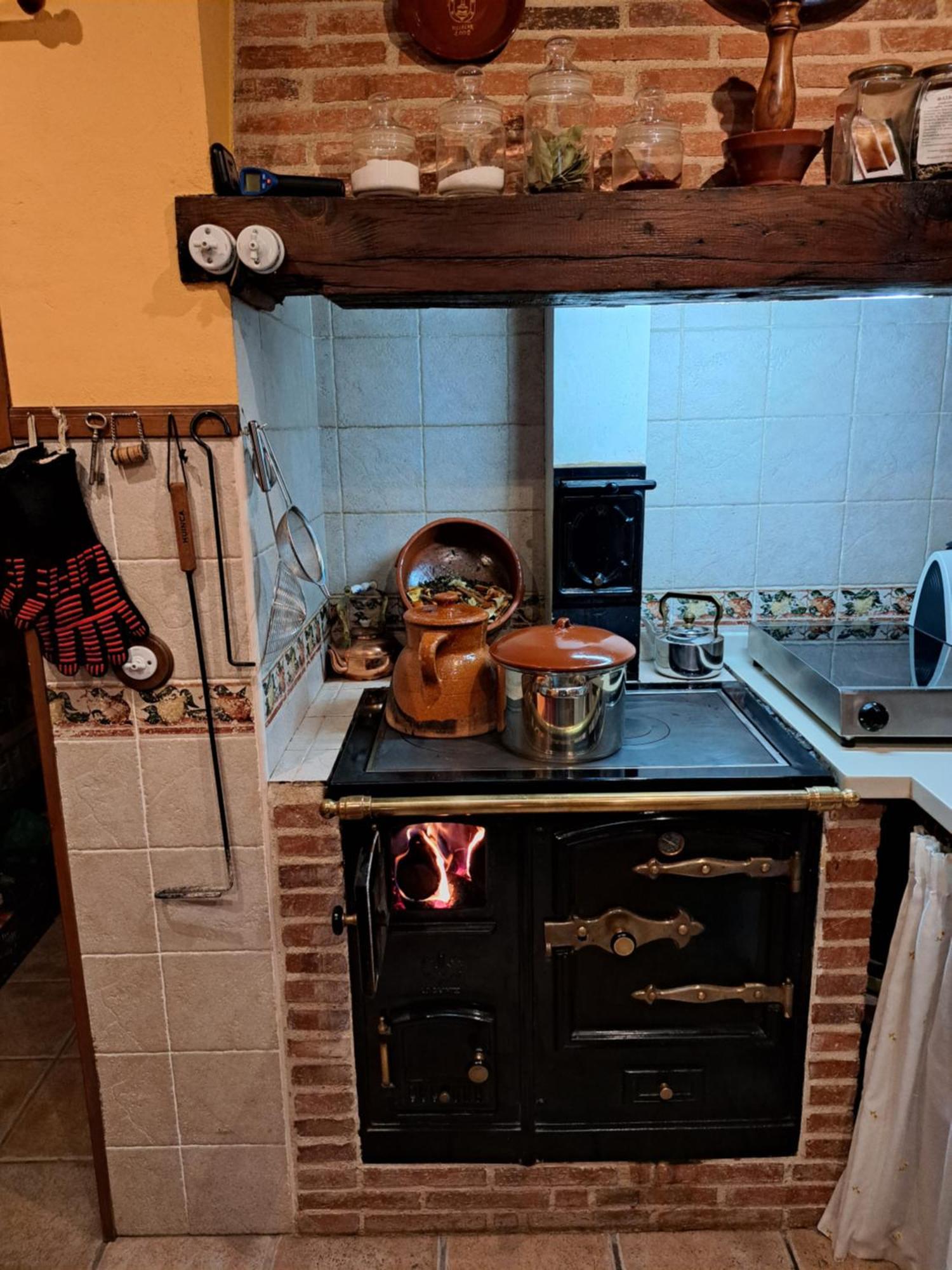 Vinarius, Posada Rural Castellanos de Villiquera Экстерьер фото